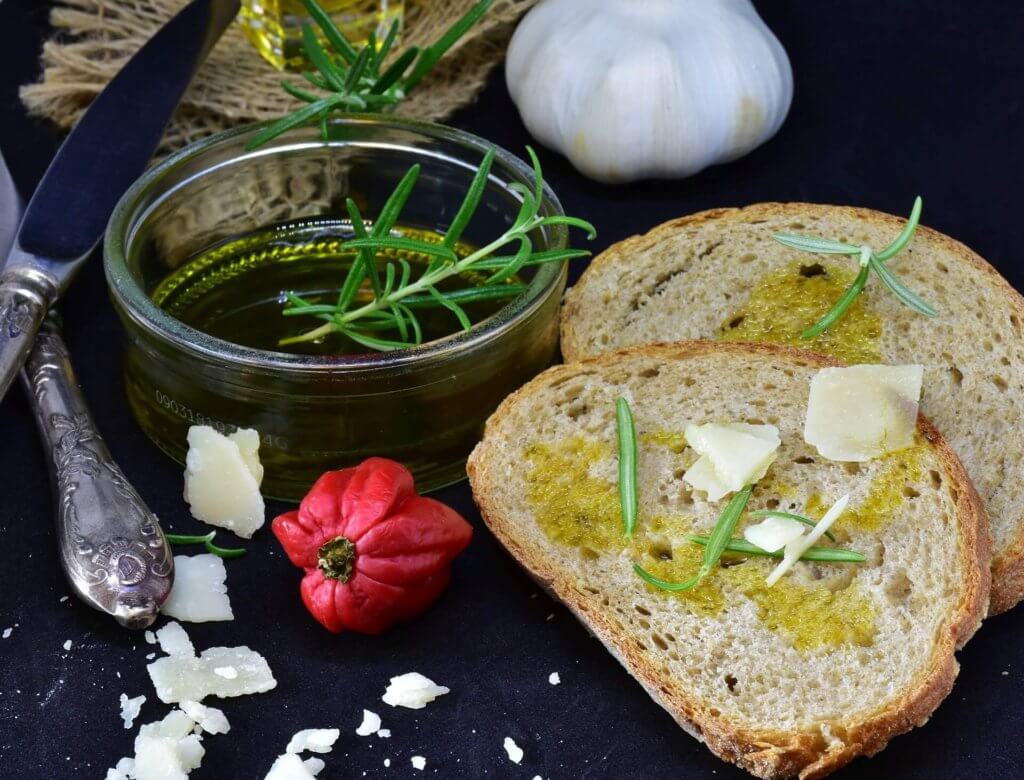 Mediterranean Bread & Olive Oil