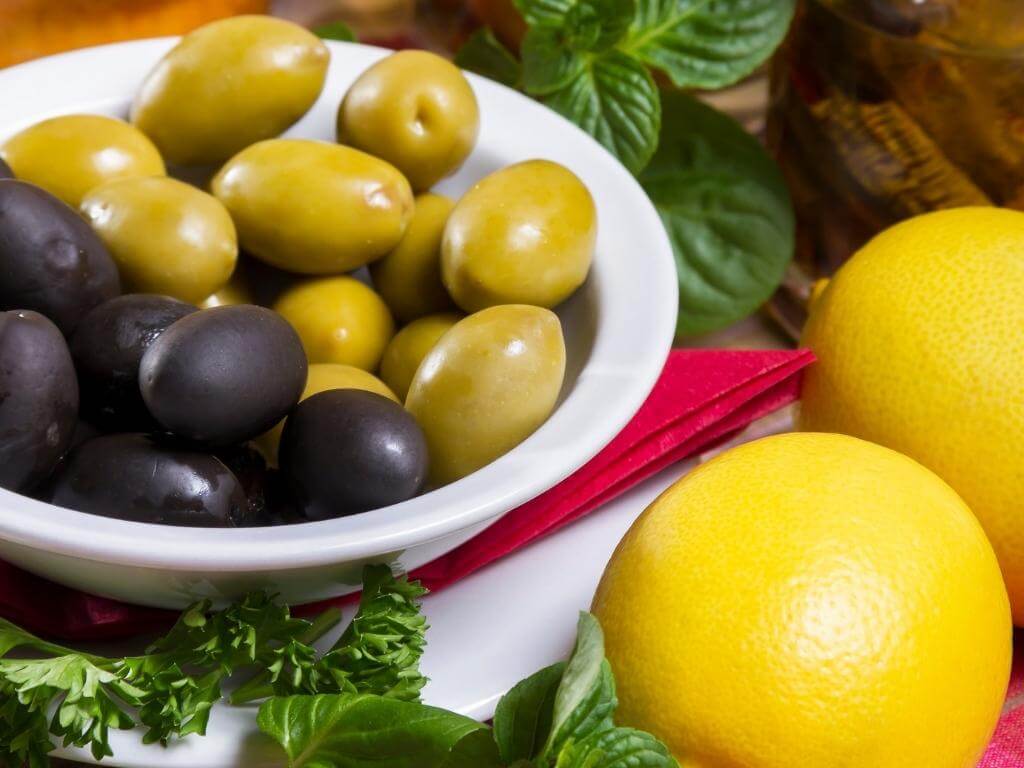 Monterosso Lemons Olives Grapes Wine