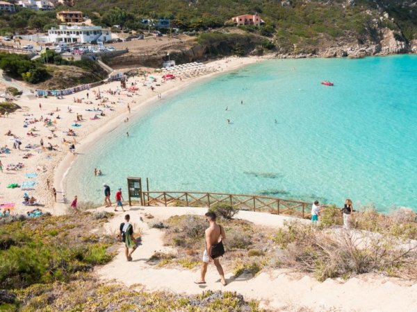 Spiaggia Rena Bianca in Sardegna Italy